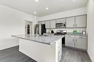 430 Thrush Pl, Johnstown, CO 80534 - Photo 11