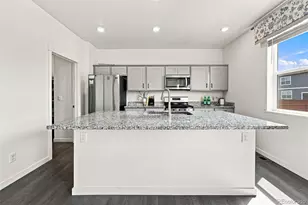 430 Thrush Pl, Johnstown, CO 80534 - Photo 9