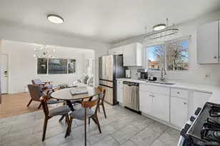 3662 Jasmine St, Denver, CO 80207 - Photo 9