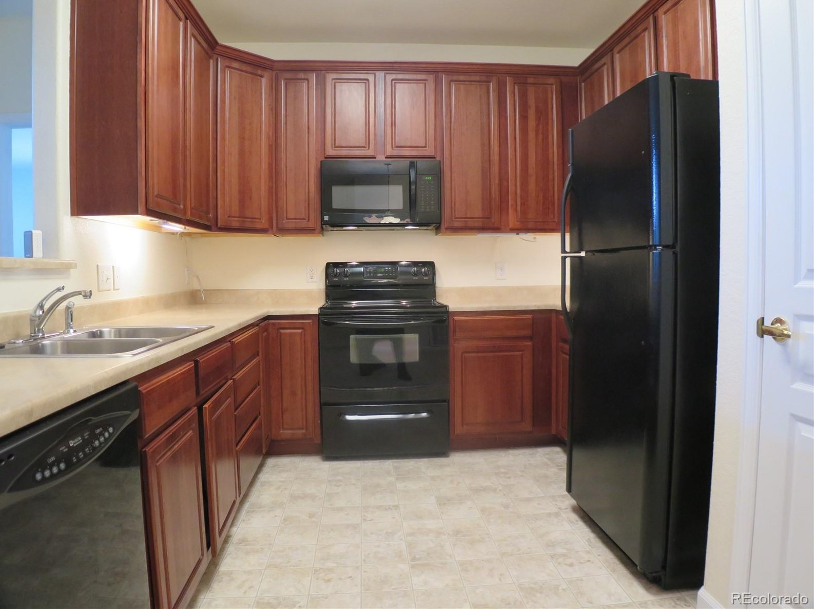 10331 Girton Dr, Denver CO  80227-4376 exterior
