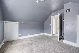 5596 S Sycamore St, Littleton, CO 80120 - Photo 17