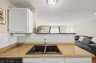 9331 Gray Ct, Westminster, CO 80031 - Photo 11