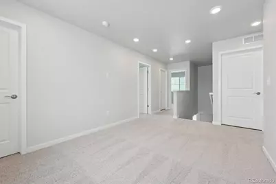 25083 E 34th Avenue, Aurora, CO 80019 - Photo 13