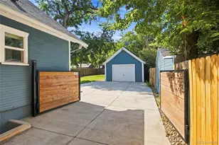 1122 19th St, Greeley, CO 80631 - Photo 3