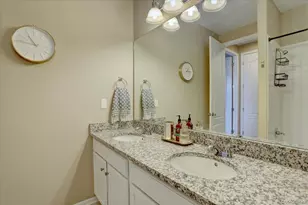 21408 E Union Pl, Aurora, CO 80015 - Photo 17