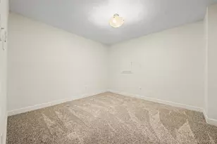 4002 S Argonne Way, Aurora, CO 80013 - Photo 29