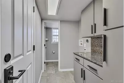 4064 S Willow Way, Denver, CO 80237 - Photo 17