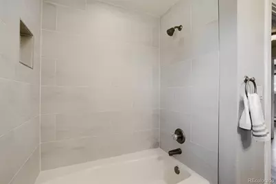 960 S Arbutus Street, Denver, CO 80228 - Photo 17