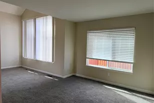 19106 E Carmel Cir, Aurora, CO 80011 - Photo 5