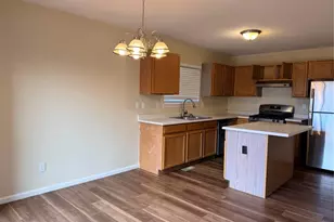 19106 E Carmel Cir, Aurora, CO 80011 - Photo 7