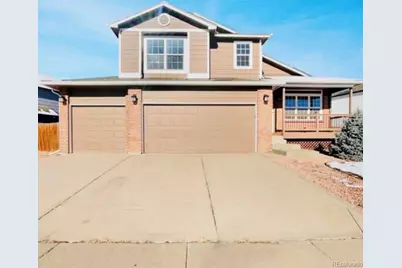 5067 Crystal Way, Denver, CO 80239 - Photo 3
