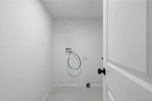 2732 S Downing Cir, Denver, CO 80210 - Photo 31