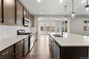 27209 E Cedar Ave, Aurora, CO 80018 - Photo 9