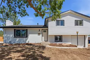 672 Elkhart St, Aurora, CO 80011 - Photo 1