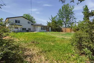 672 Elkhart St, Aurora, CO 80011 - Photo 17