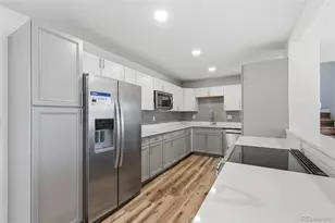 672 Elkhart St, Aurora, CO 80011 - Photo 5