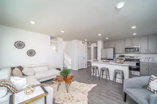 46543 Gold Pr Dr, Bennett, CO 80102 - Photo 3