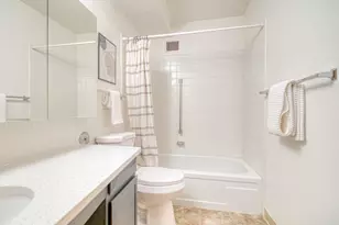 660 S Alton Way, Denver, CO 80247 - Photo 13