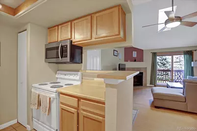 10263 E Peakview Avenue #C201, Englewood, CO 80111 - Photo 9