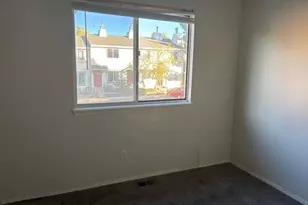 17694 E Loyola Dr, Aurora, CO 80013 - Photo 9