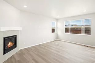 17517 E 89th Wy, Commerce City, CO 80022 - Photo 5