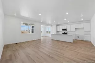 401 Aspen St, Keenesburg, CO 80643 - Photo 7