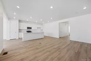 401 Aspen St, Keenesburg, CO 80643 - Photo 9