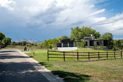 8855 W Bear Creek Drive, Lakewood, CO 80227 - Photo 15