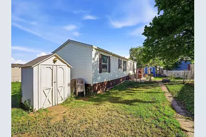 4211 E 100th Avenue, Thornton, CO 80229 - Photo 3