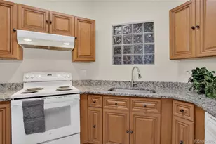1631 W Canal Cir, Littleton, CO 80120 - Photo 3