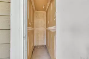 980 S Dawson Way, Aurora, CO 80012 - Photo 11