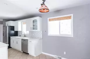 1207 S Kendall Ct, Lakewood, CO 80232 - Photo 13