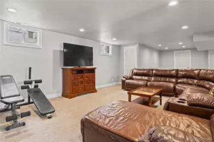 21375 E Nichols Pl, Aurora, CO 80016 - Photo 29