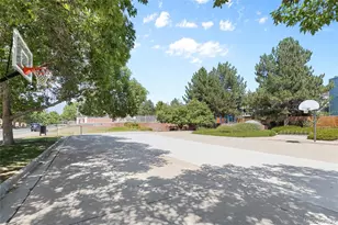 2438 S Zeno St, Aurora, CO 80013 - Photo 25