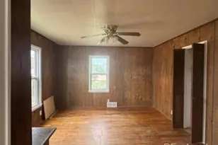 811 S Date St, Yuma, CO 80759 - Photo 5