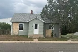 811 S Date St, Yuma, CO 80759 - Photo 1