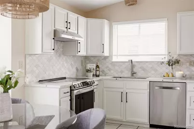 8936 W Ottawa Avenue, Littleton, CO 80128 - Photo 11