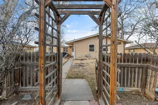 2214 11th St, Greeley, CO 80631 - Photo 37