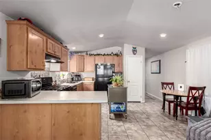3650 S Federal Blvd, Englewood, CO 80110 - Photo 9