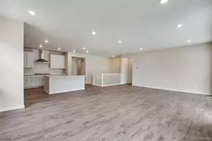 3443 N Gold Bug Ct, Aurora, CO 80019 - Photo 9