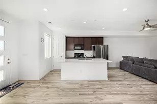 9667 Walden St, Commerce City, CO 80022 - Photo 11