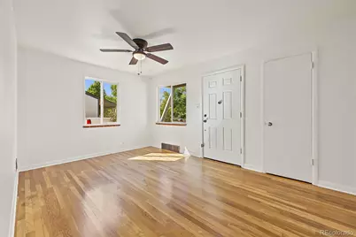 820 Oakland Street, Aurora, CO 80010 - Photo 11