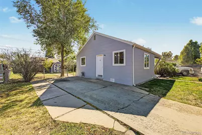 820 Oakland Street, Aurora, CO 80010 - Photo 15
