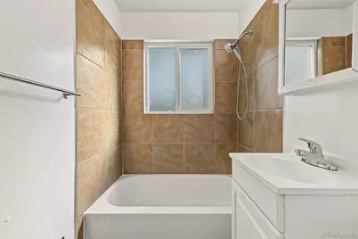 820 Oakland Street, Aurora, CO 80010 - Photo 23
