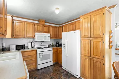 5690 W Bryant Street, Denver, CO 80221 - Photo 15