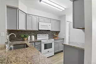19761 Summerset Ln, Parker, CO 80138 - Photo 3