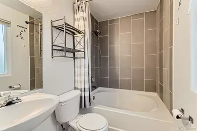 128 S Moline Street, Aurora, CO 80012 - Photo 5