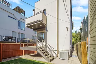 2414 Glenarm Pl, Denver, CO 80205 - Photo 37