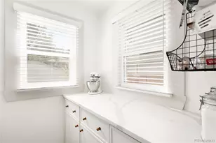 2068 Jasmine St, Denver, CO 80207 - Photo 15