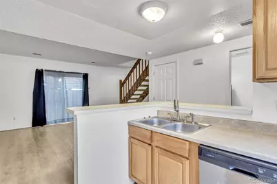 1545 S Ouray Circle #B, Aurora, CO 80017 - Photo 5